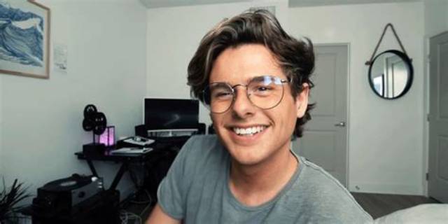 Mikey Murphy’s Age, Height, Dating, Net Worth, Wiki Bio. Gay?