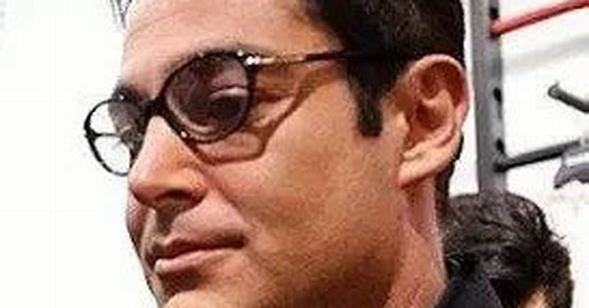 Mohammad Reza Golzar Net Worth