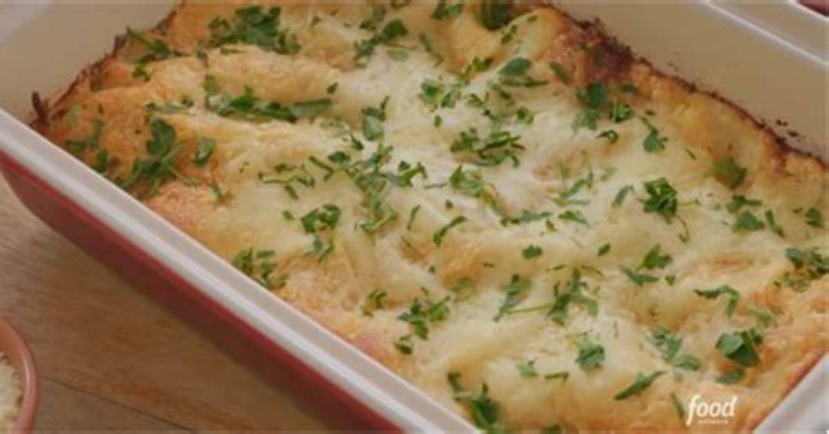 Molly Yeh's Comforting Chicken Alfredo Lasagna Is 'Creamy, Rich and Super Indulgent'