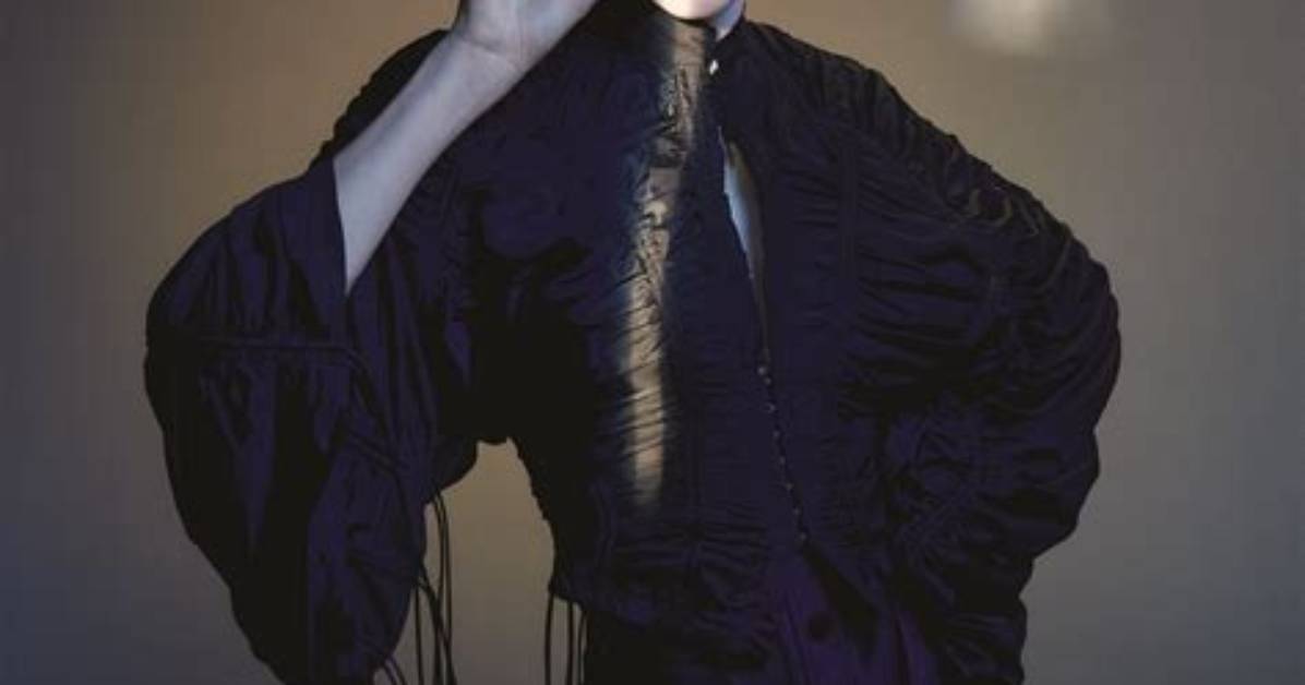 Mugler’s Next Angel Era Begins with Hunter ﻿Schafer