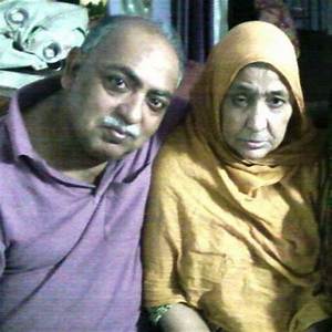 Munawwar Rana Age, Death, Wife, Children, Family, Biography & More » Starsunfolded