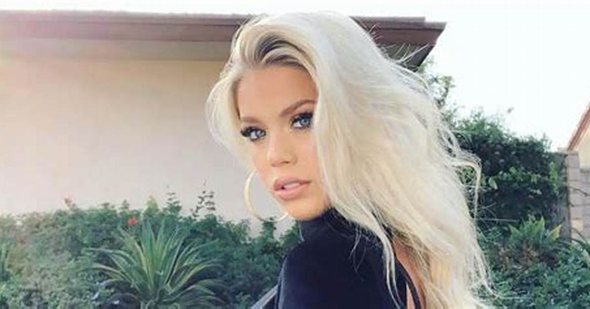Naked Truth of Kaylyn Slevin – Age, Boyfriend, Measurements