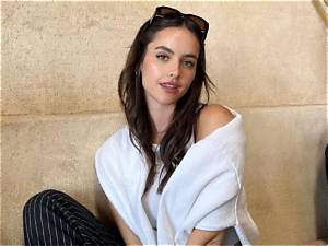 Natalie Gold Bio, Wiki, Age, Height, Husband, Movies and Net Worth