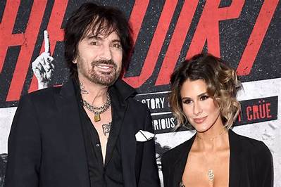 Netizens Hail Tommy Lee for Posting a Video on Instagram That “Gives the Kardashians Their Old Faces Back, ” Saying, “You’re the Real Hero Today. ”
