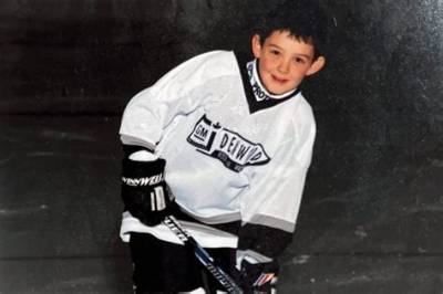 Nhl: Who Are Jacob Middleton Parents Darlene and Steve? Family Ethnicity and Net Worth