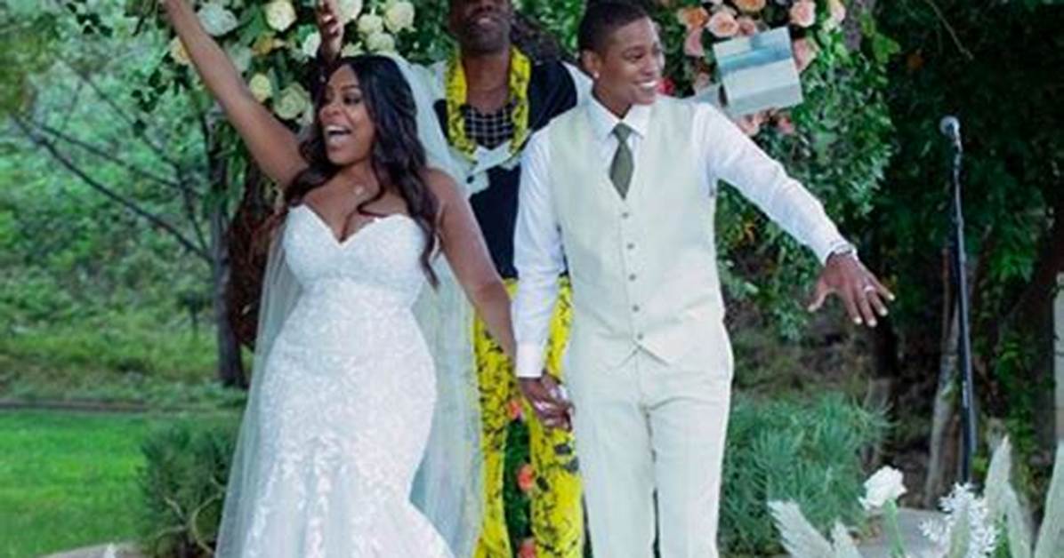 Niecy Nash Marries Jessica Betts in Surprise Wedding: Meet Her Wife