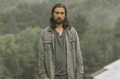 Noah Kahan Height, Weight, Net Worth, Age, Birthday, Wikipedia, Who, Instagram, Biography