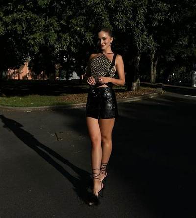 Olivia Molly Rogers Height, Weight, Net Worth, Age, Birthday, Wikipedia, Who, Nationality, Biography