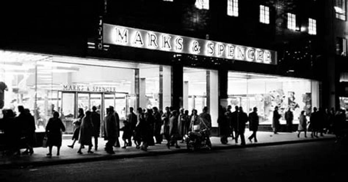 Oxford Street Buildings Through Time – Photo Essay | Retail Industry