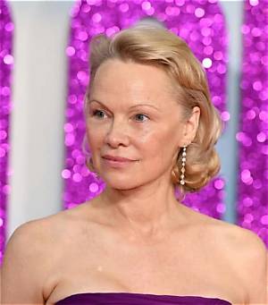 Pamela Abercrombie Height, Weight, Net Worth, Age, Birthday, Wikipedia, Who, Nationality, Biography