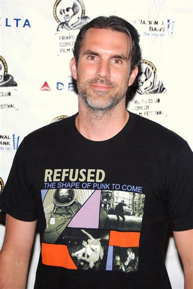 Paul Schneider Celebrity News and Gossip | Entertainment, Photos and Videos | Just Jared: Celebrity News and Gossip