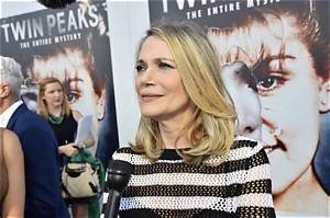 Peggy Lipton Net Worth