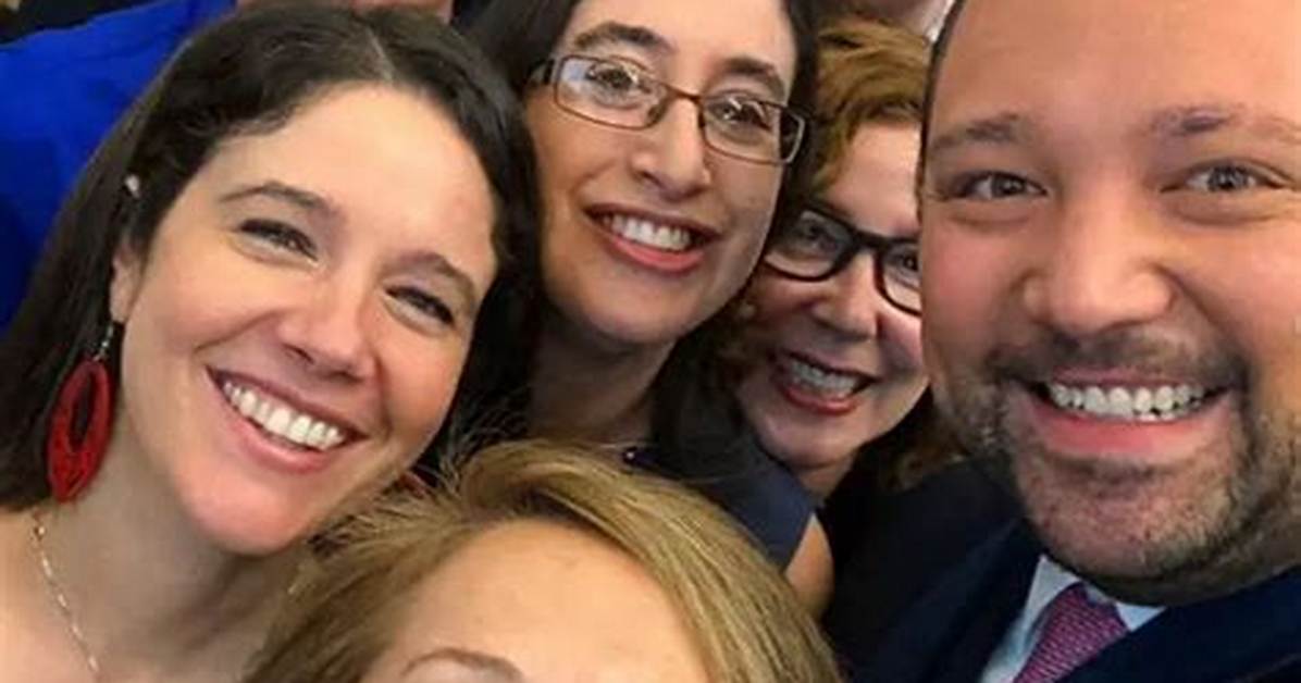 Philip Rucker Bio, Age, Family, Wife, Gay, Washington Post, Books