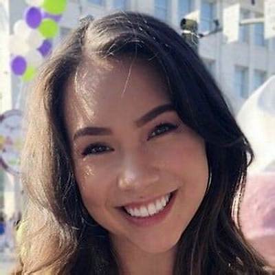Quarterjade Age, Wikipedia, Biography, How Old Is Twitch Streamer Quarterjade?