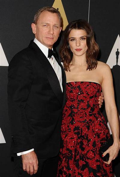 Rachel Weisz Says Daughter 'Does Look Very Like' Husband Daniel Craig