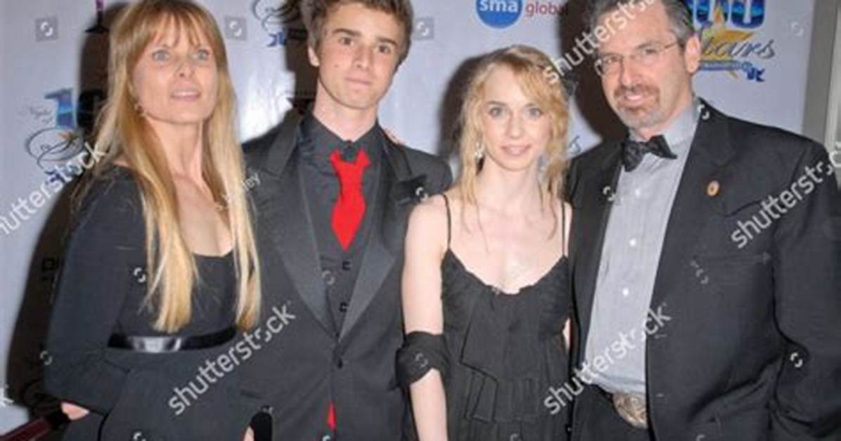 Robert Carradine Children: Meet Ever, Ian Alexander, Marika Reed Carradine
