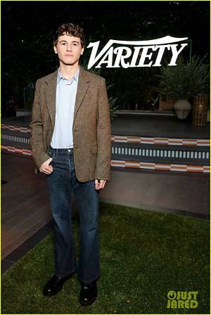 Sam Nivola Celebrity News and Gossip | Entertainment, Photos and Videos | Just Jared: Celebrity News and Gossip