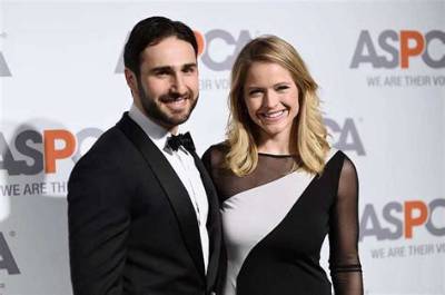 Sara Haines Net Worth, Husband, Ig, Age, Bio