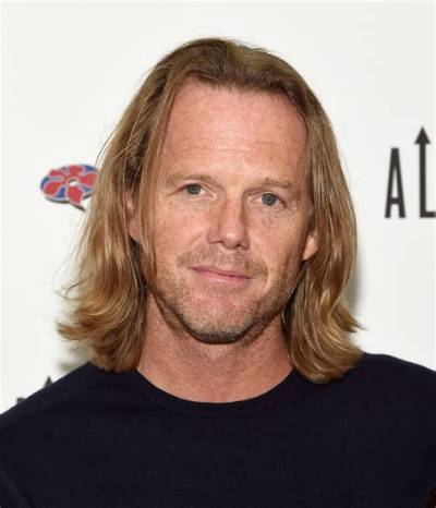 Scott Winters Net Worth