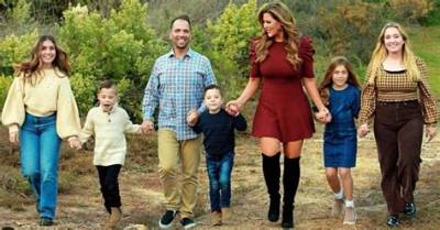 Shane Simpson Rhoc Wiki, Biography, Age, Net Worth, First Wife, Parents, Instagram, Bar Exam