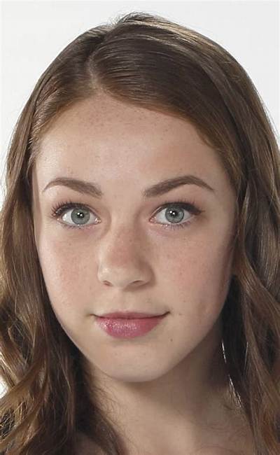 Shelby Bain Height, Weight, Net Worth, Age, Birthday, Wikipedia, Who, Nationality, Biography