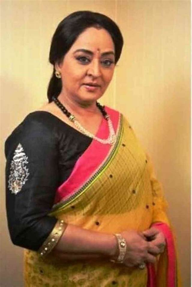 Shoma Anand Height, Weight, Net Worth, Age, Birthday, Wikipedia, Who, Instagram, Biography