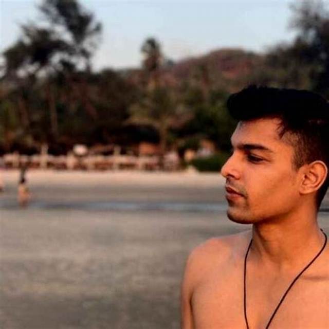 Showik Chakraborty Height, Weight, Net Worth, Age, Birthday, Wikipedia, Who, Instagram, Biography