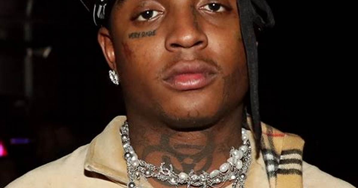 Ski Mask the Slump God Fans Attack Person Dissing Xxxtentacion