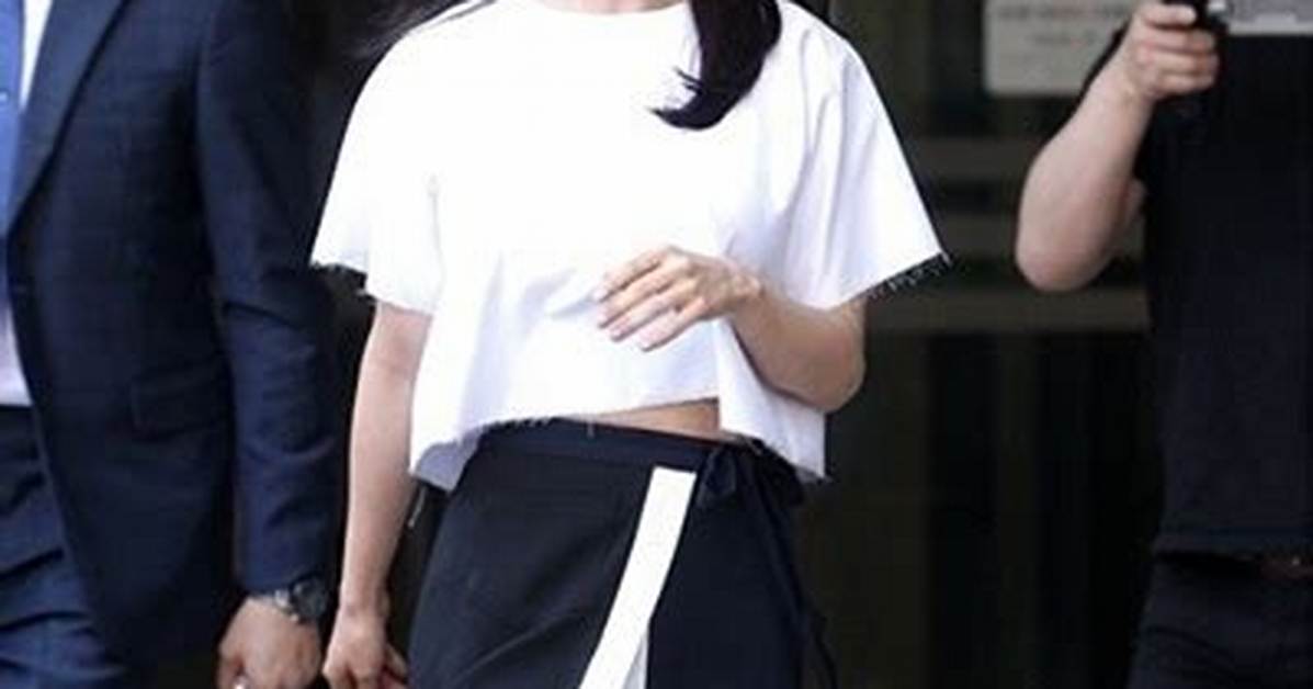 Song Ji-Hyo Height, Weight, Body Measurements, Bra Size, Shoe Size