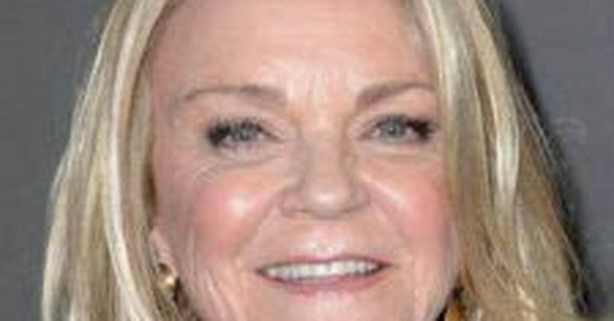 Stephanie Faracy Bio, Age, Family, Net Worth, Husband, Movies & Height