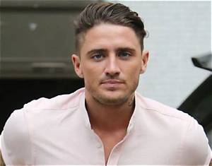Stephen Bear Net Worth: How Much Does He Worth?