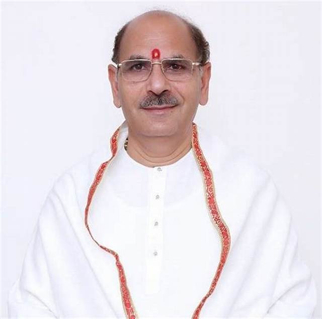 Sudhanshu Ji Maharaj Age, Wife, Children, Family, Biography & More » Starsunfolded