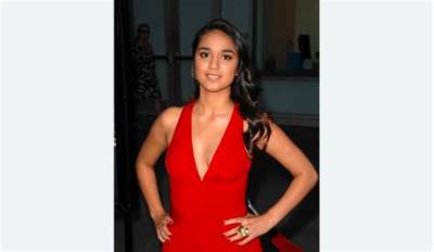 Summer Bishil Height, Weight, Net Worth, Age, Birthday, Wikipedia, Who, Instagram, Biography