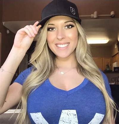 Taylor Mathis: a Comprehensive Biography and Career Overview