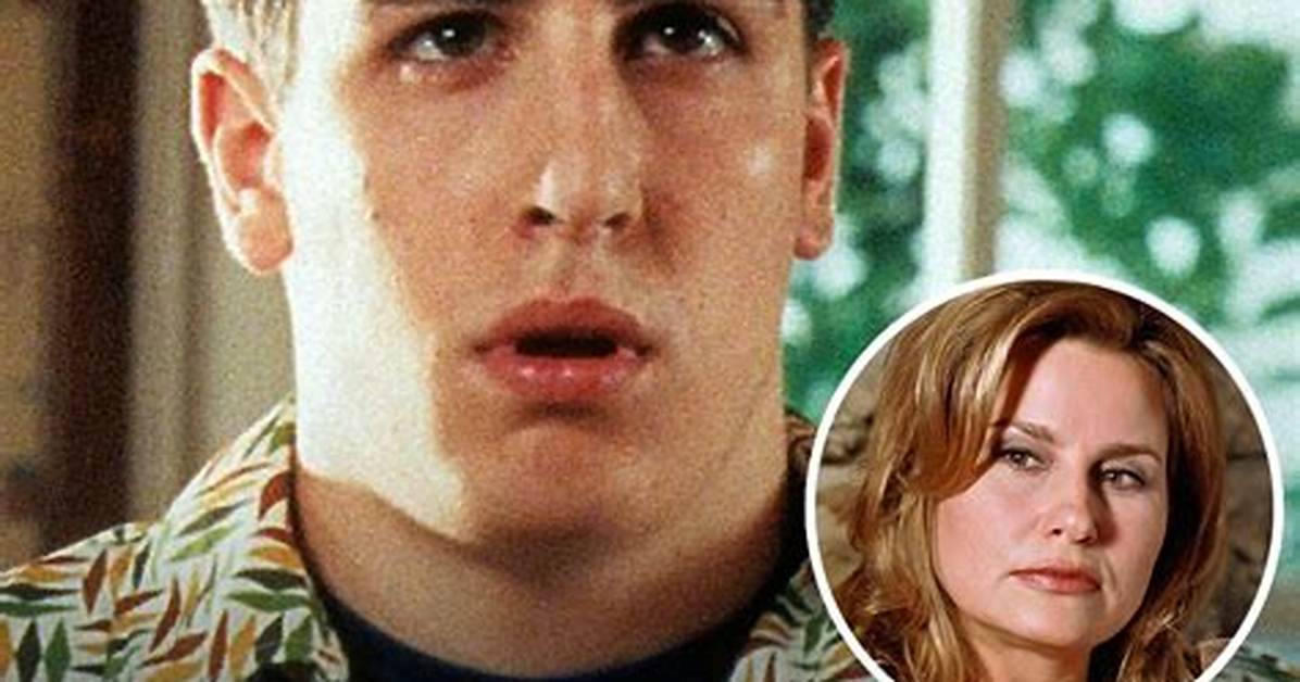 Teens Brand American Pie 'Deeply Problematic' After Watching Movie for the First Time