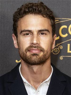 Theo James Height, Weight, Net Worth, Age, Birthday, Wikipedia, Who, Nationality, Biography