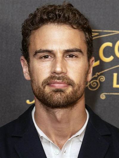 Theo James Height, Weight, Net Worth, Age, Birthday, Wikipedia, Who, Nationality, Biography