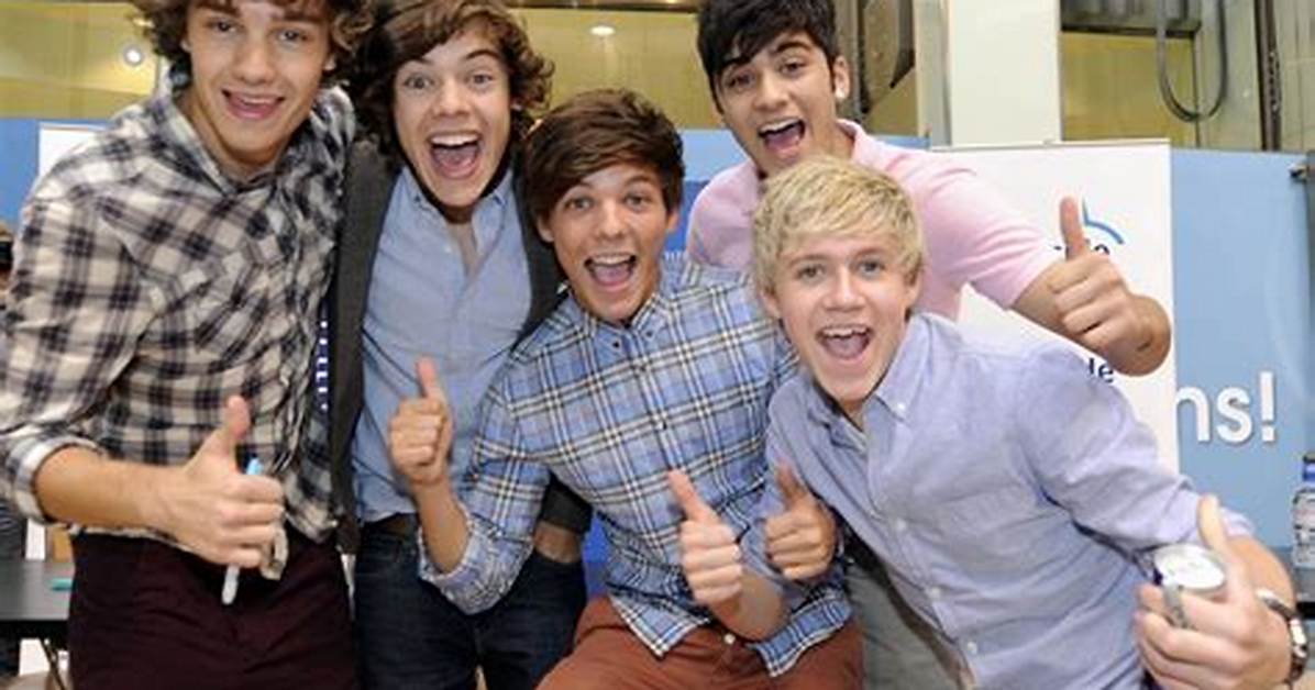 This One Direction Member Got Nude & His Mom Smacked Him