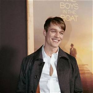 Thomas Elms Bio, Wiki, Age, Height, Parents, Wife, the Order, and Net Worth