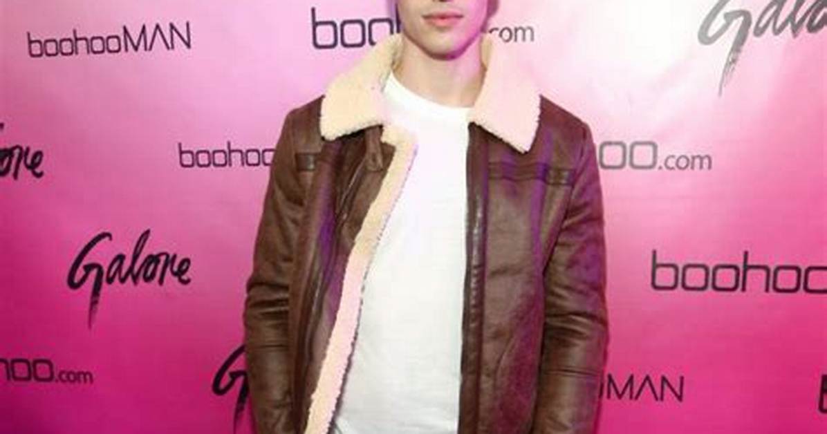 Trevor Stines Height, Weight, Net Worth, Age, Wiki, Who, Instagram, Biography