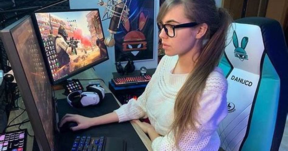 Twitch: Danucd Age, Biography Height, Boyfriend, Instagram, Real Name