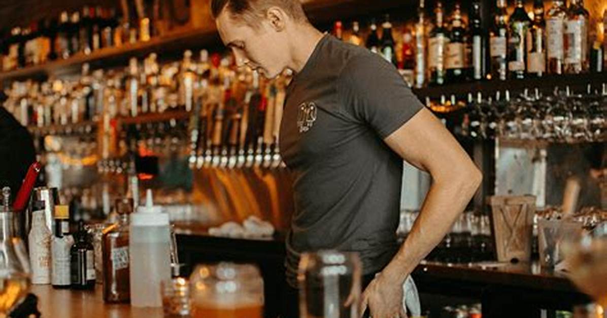 Us as We Are | the Oldest Bar in Oregon: Paisley's Pioneer Saloon | Season 3 | Episode 7