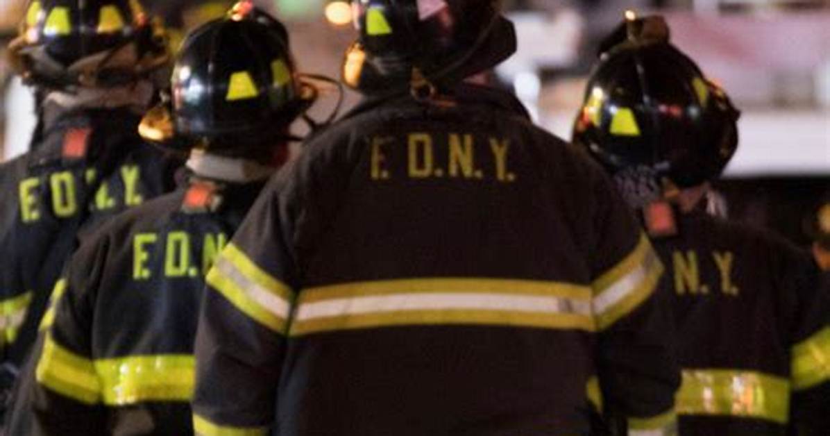 Us Man Trapped Overnight in Jewelry Vault Freed After Door Opened by Timer | New York