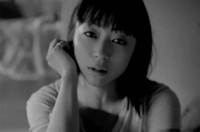 Utada Gives First Interview Since Hiatus, Debuts 'Hanataba Wo Kimi Ni' Video