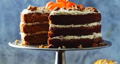 Valerie Bertinelli's Mom's Carrot Cake 'Is on Another Level' (And Don't Forget the Cream Cheese Frosting)