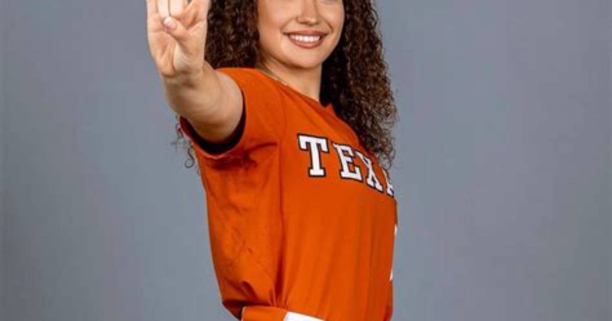 Vanessa Quiroga: Who Is the Texas Softball Player? Vanessa Quiroga Age, Parents