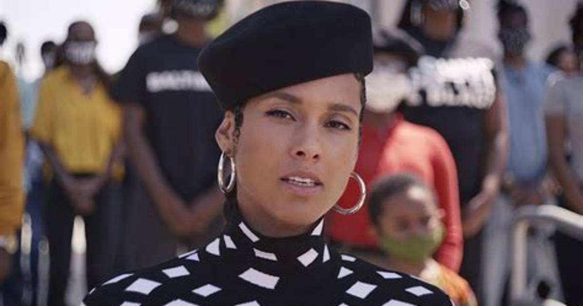 Watch Alicia Keys’ ‘Lift Every Voice & Sing’ Performance from Super Bowl 2021 & Read Lyrics Here! | 2021 Super Bowl, Alicia Keys | Just Jared: Celebrity News and Gossip