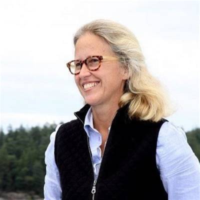 Wendy Rush Height, Weight, Net Worth, Age, Birthday, Wikipedia, Who, Nationality, Biography