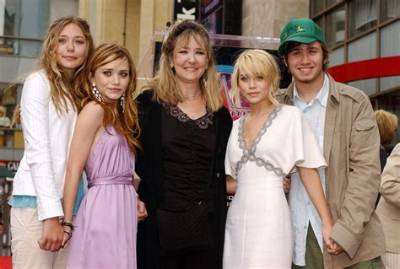 Who Are Ashley Olsens Parents? Ashley Olsen Biography, Parents Name, Nationality and More