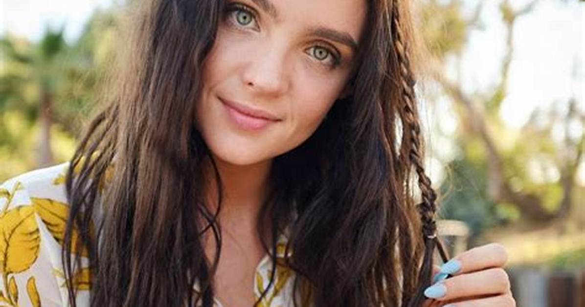 Who Does Stevie Lynn Jones Play on Animal Kingdom? Meet Josh’s Girlfriend Penny
